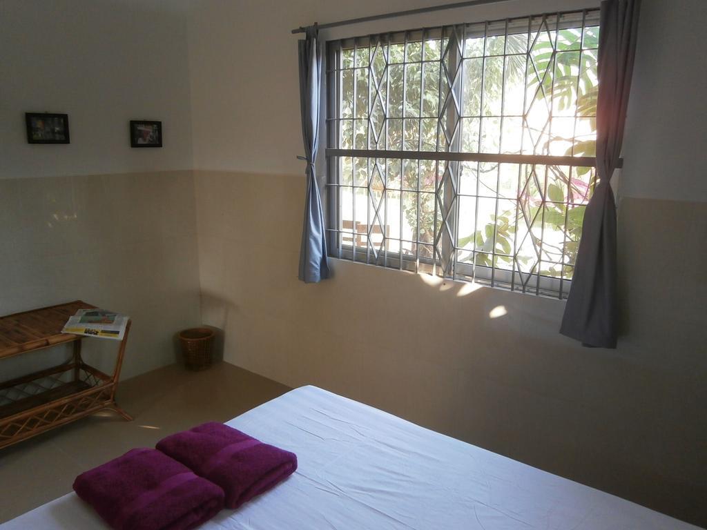 Bandini'S Hotel Kampot Værelse billede